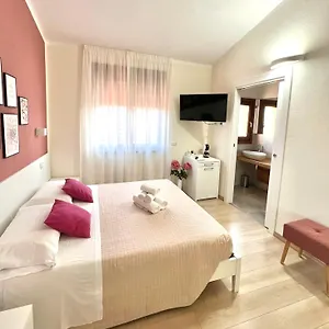 Guest house Incentro -, San Teodoro (Sardinia)